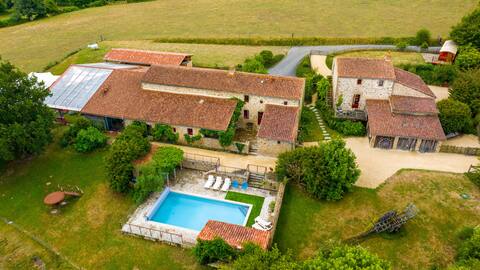 Domaine - 3 gites - 32 couchages