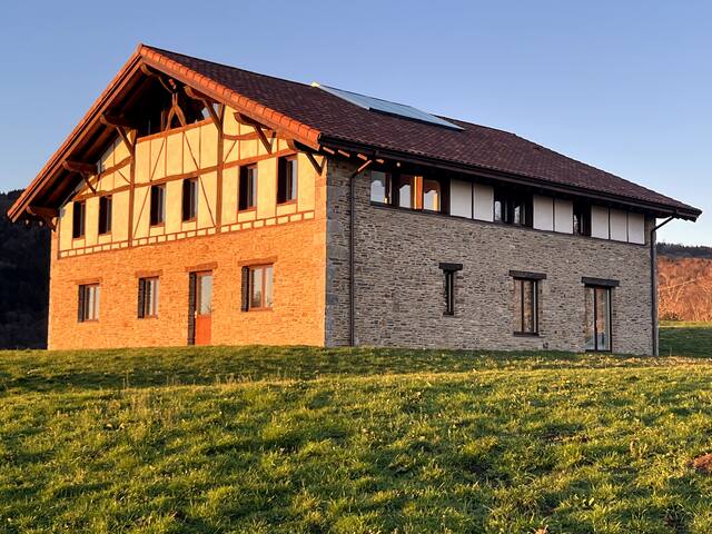 Caserío Bizkar, la escultura que se habita gallery image 2