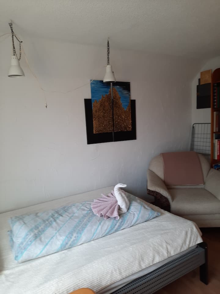Dhomë gjumi 2