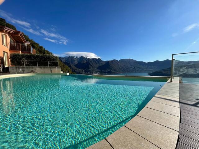 Corinto – wonderful Lake front apartment gallery image 4