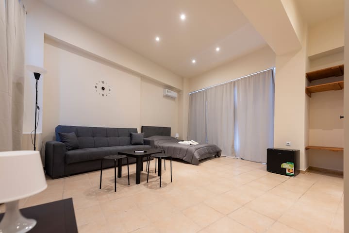 Construst ΙΚΕ managed Airbnb listing 3