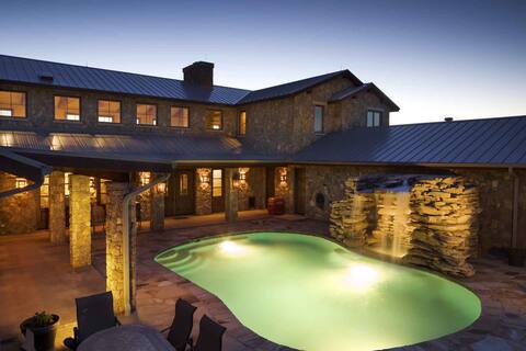 Epic Ranch House on Brazos River
