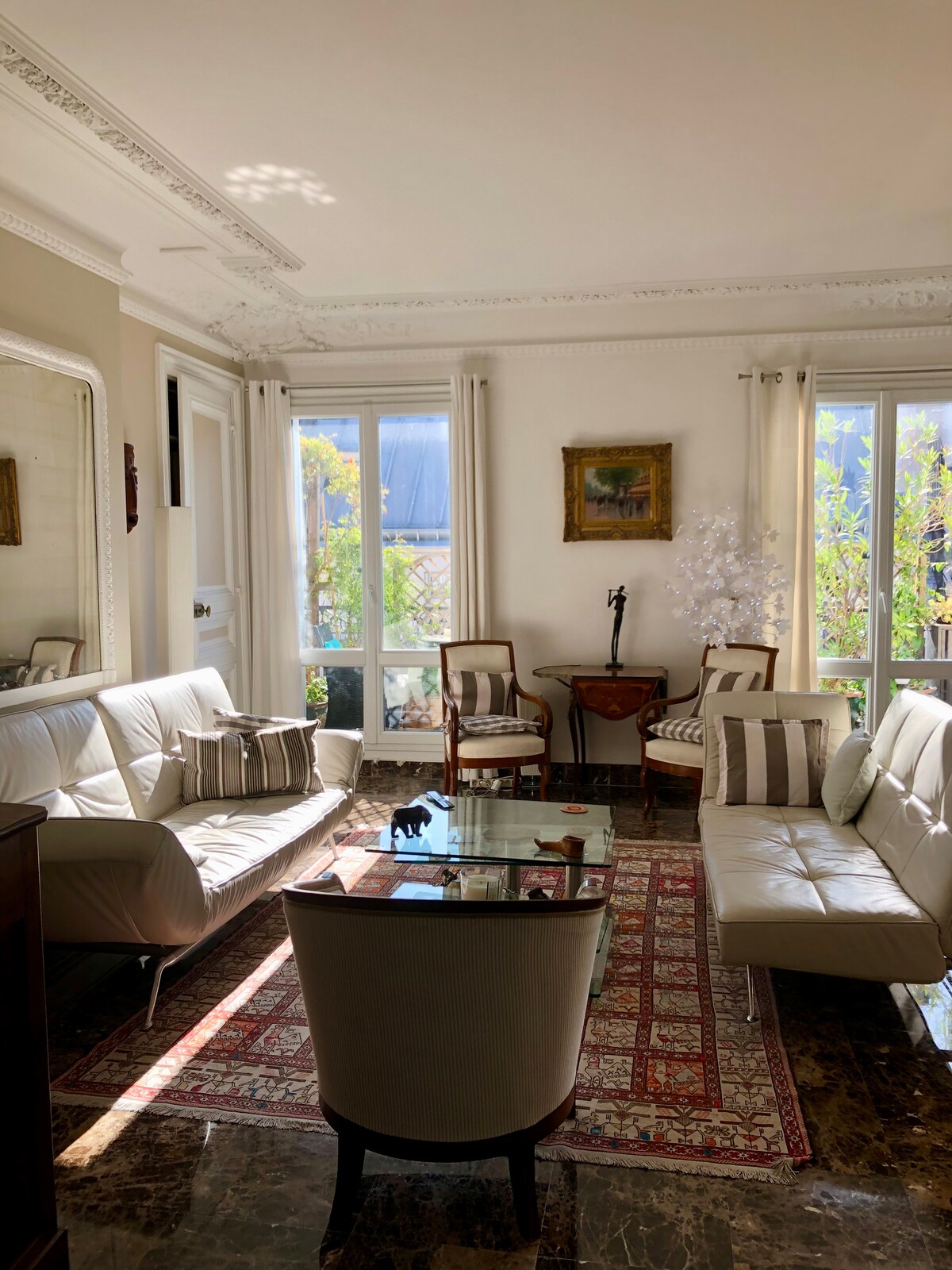 Airbnb con migliori performance: Charm, Air conditioning, Terrace in Paris a Paris 9e Arrondissement