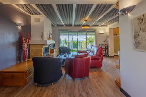 Airbnb performant: villa sophora special announcement large buffet à Narbonne