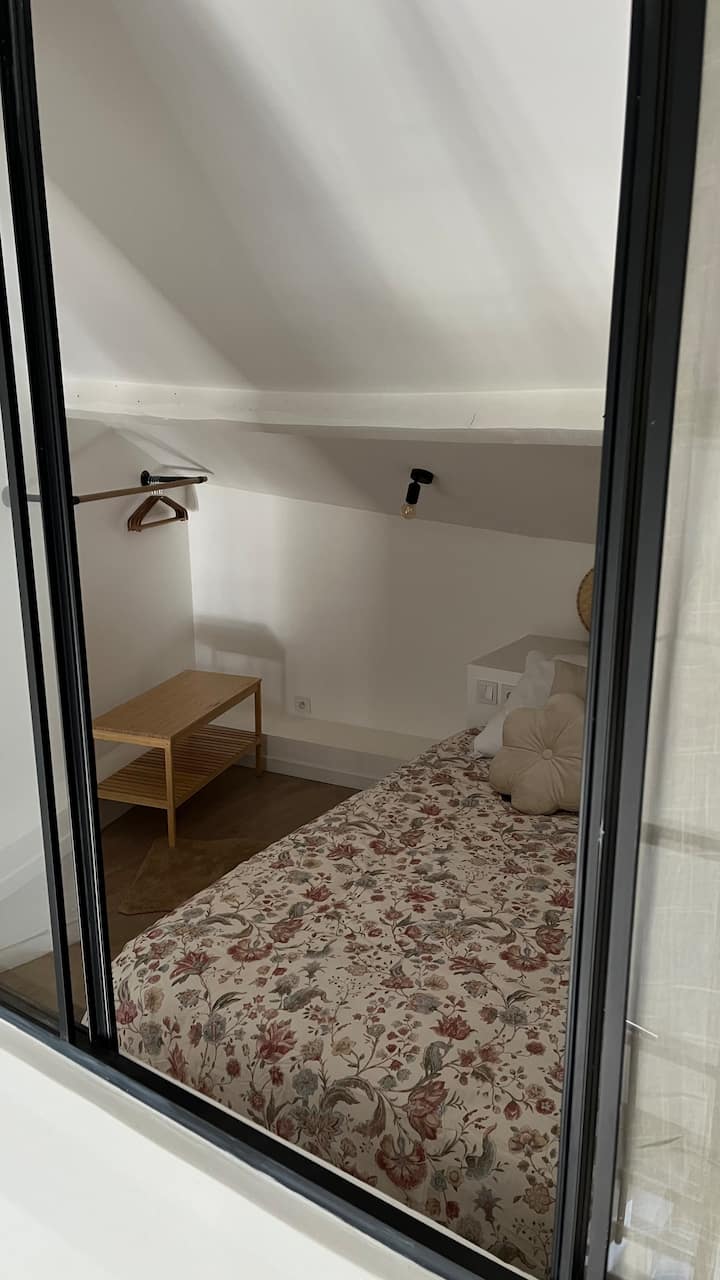 Dormitorio 2 - 1 cama de matrimonio - cristalera corredera