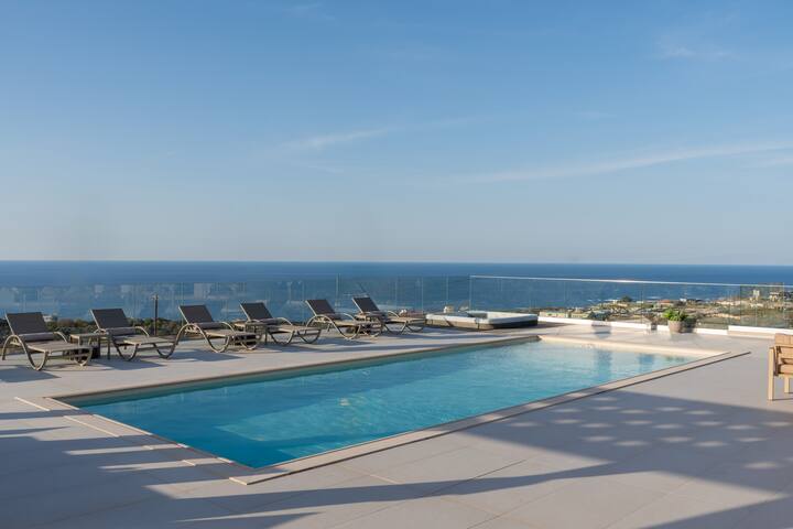 Villa Atyfia – With Private Heated Pool gallery image 2