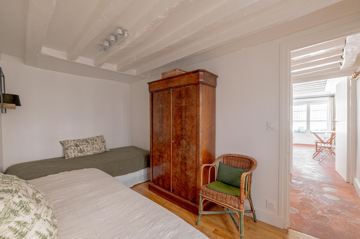 საძინებელი 3