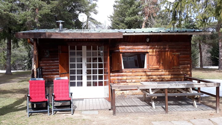 Trekkershut Op Een Camping - France
