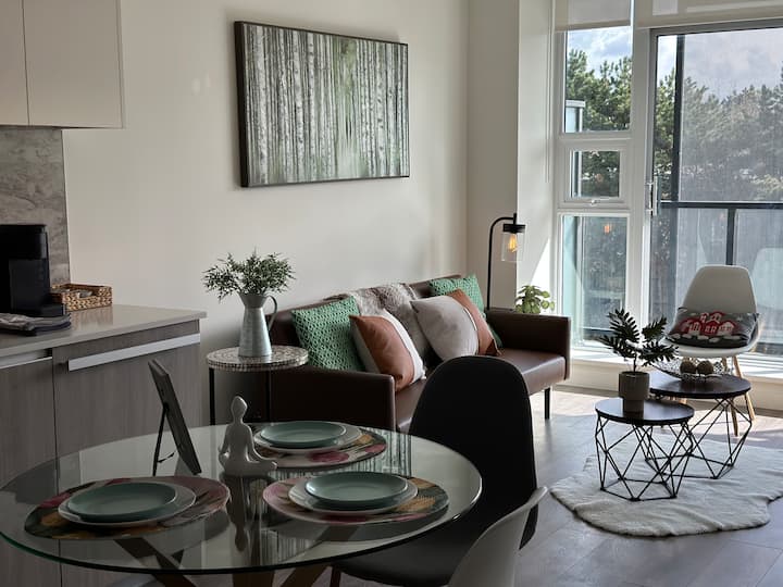 R@ Lovly Brand New Place 1b1b In Richmond - Ladner