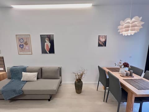 Propiedad de Airbnb exitosa: Sorolla Urban Suites en Patraix