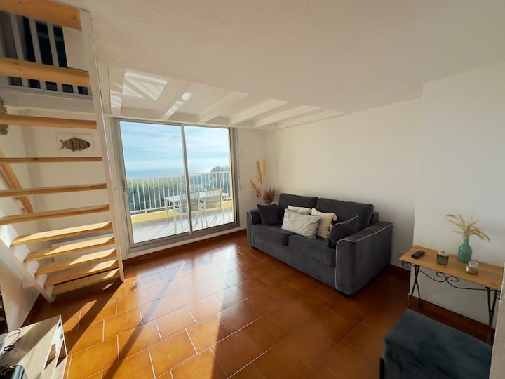 Studio Spacieux Vue Imprenable Sur La Méditerranée - Bandol