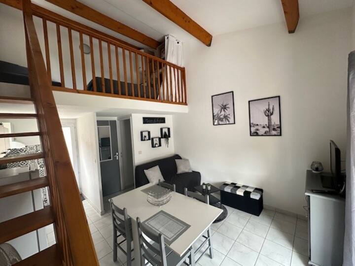 Jolie Maison En Bord De Mer - Leucate
