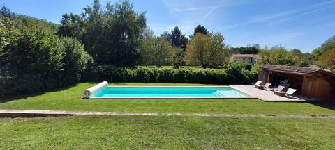 Completely renovated cottage
