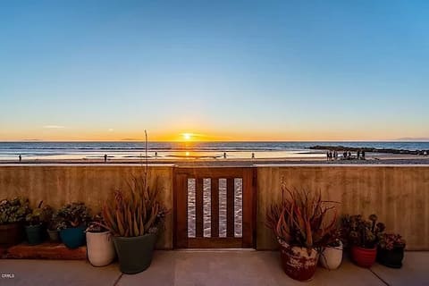 Oceanfront Luxury Beach House