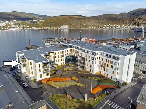 Enjoy a sea view in the middle of the city center
