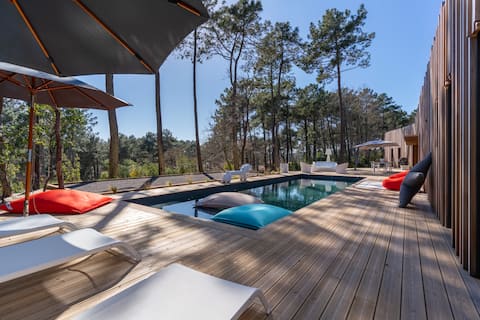 Sumptuous Atlantis Villa