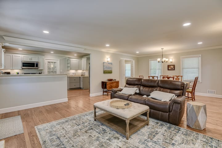 Farmhouse Haven With Patio & Grill - Superhost! - Augusta, GA
