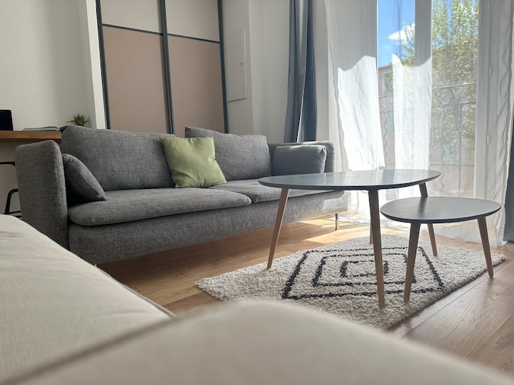 მისაღები ოთახი