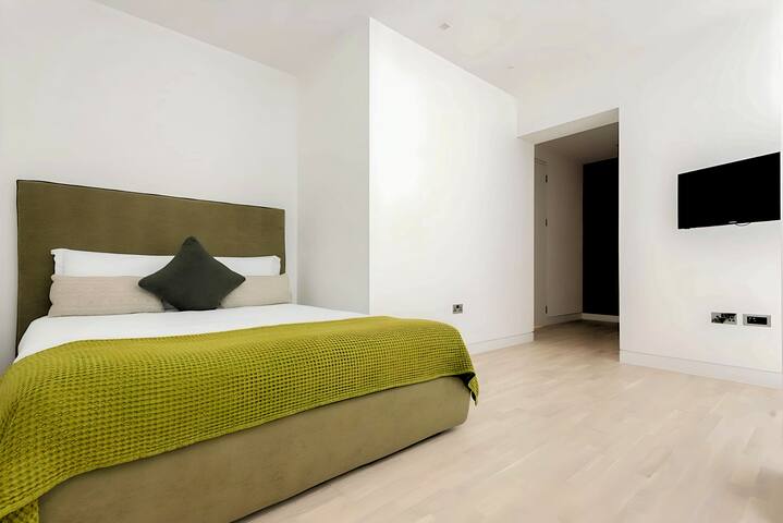 3 Bedroom close to Trafalgar Square gallery image 4