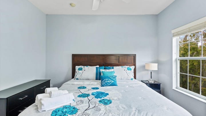 Tento mestský dom má celkom 4 spálne.

