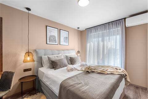Villa Querchus Apartment 8 with jacuzzi