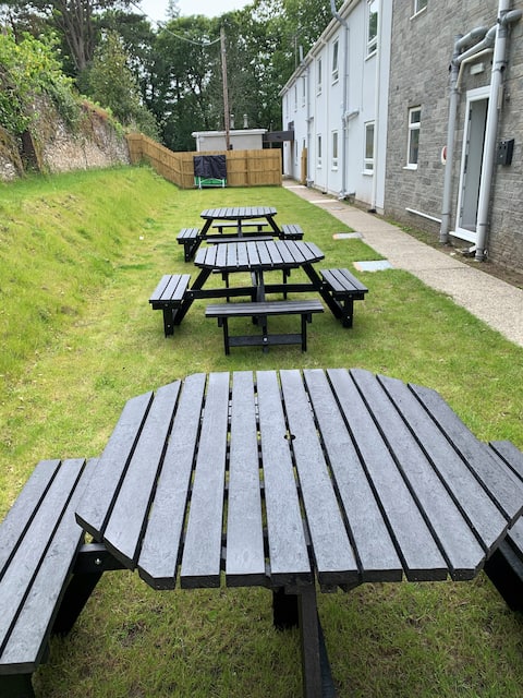 17-Bed Snowdonia Lodge with Hot Tub