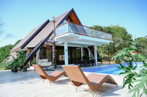 Redwood Cabin Bolinao