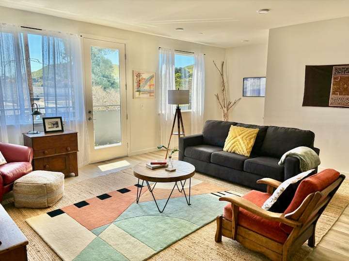 Urban Slo Living+walkable+views+balcony - San Luis Obispo, CA