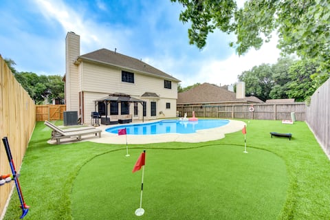 Houston Huge Pool, miniGolf, Katy Asian Town, King