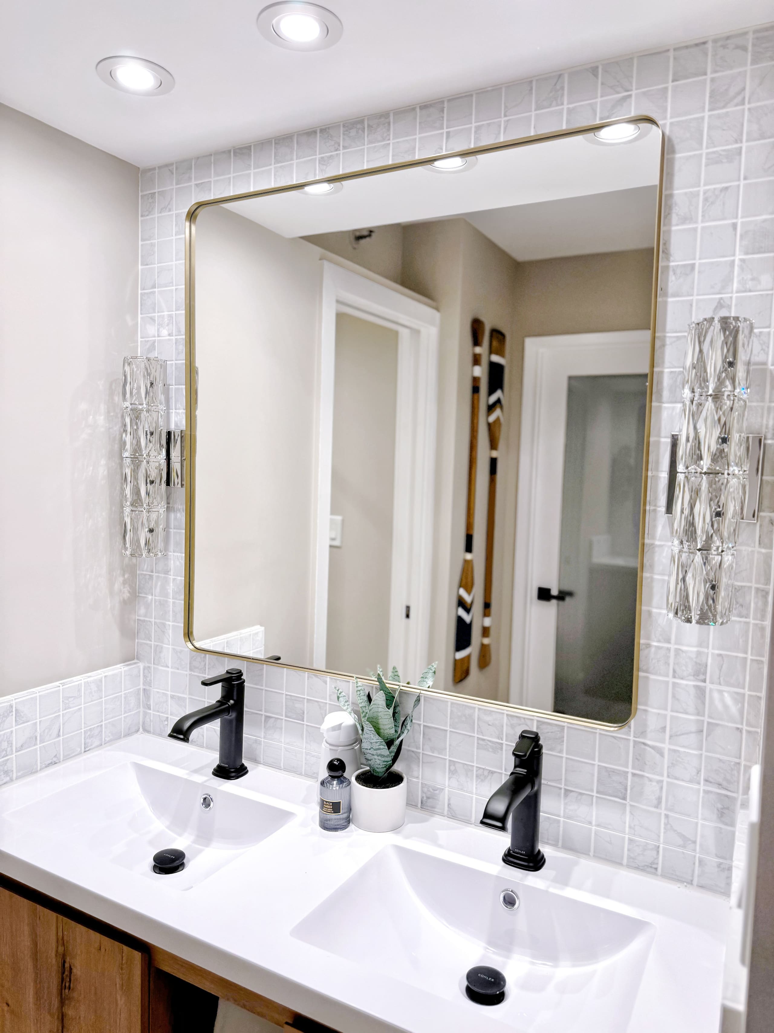 34th-High FL Mountain View Upscale 1BR w/Parking~ - Image 38