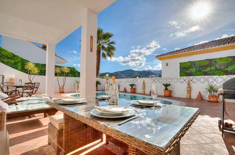 Monda Palms Ground Floor Apartment in Monda
