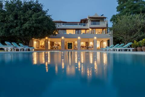 Luxury Creek Front Villa