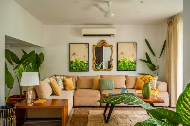 Living room image 1