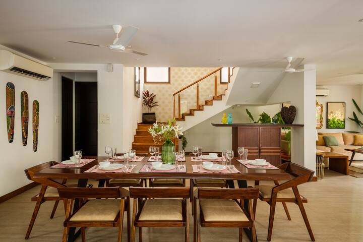 Dining area image 3