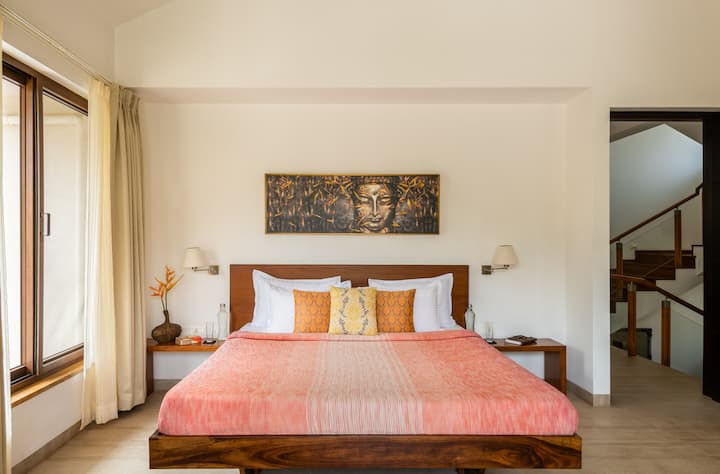 Bedroom 1 image 1