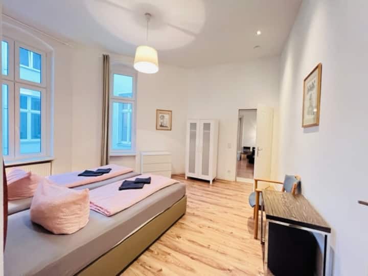 غرفة النوم 1