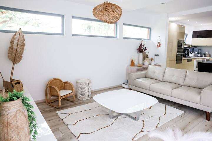 More like a holiday resort! gallery image 5