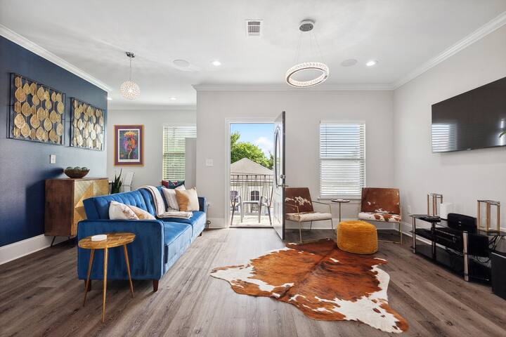 Upscale Urban Flat in NOLA