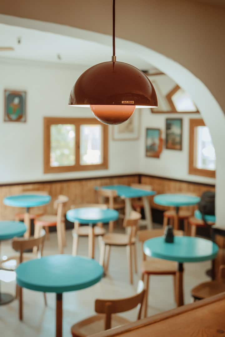 The Hostal That Is Almost Your Beach House. - Formentera