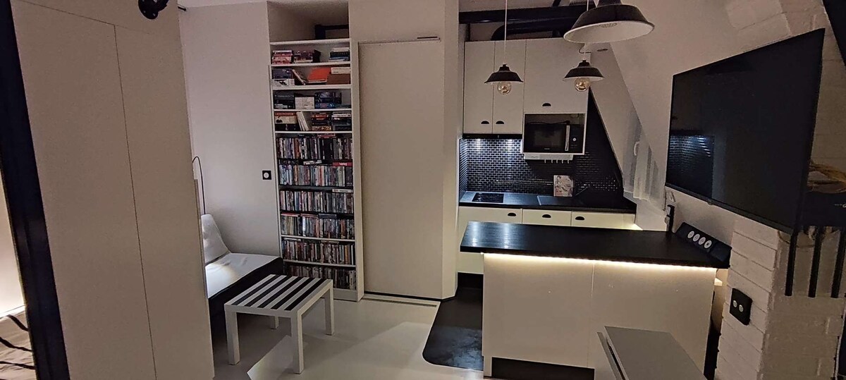 Top Airbnb: PARIS Eiffel Tower in Paris 16e Arrondissement