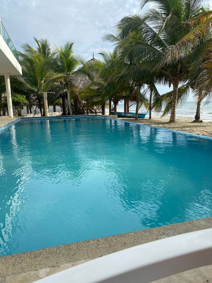 Lujosa Cabaña Privada: Frente Al Mar Y Con Piscina - Santiago de Tolú