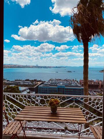 Bosphorus View with Central Location gallery image 4