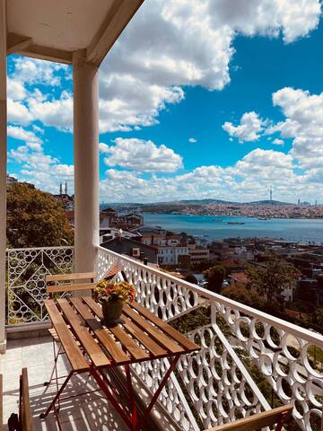 Bosphorus View with Central Location gallery image 5