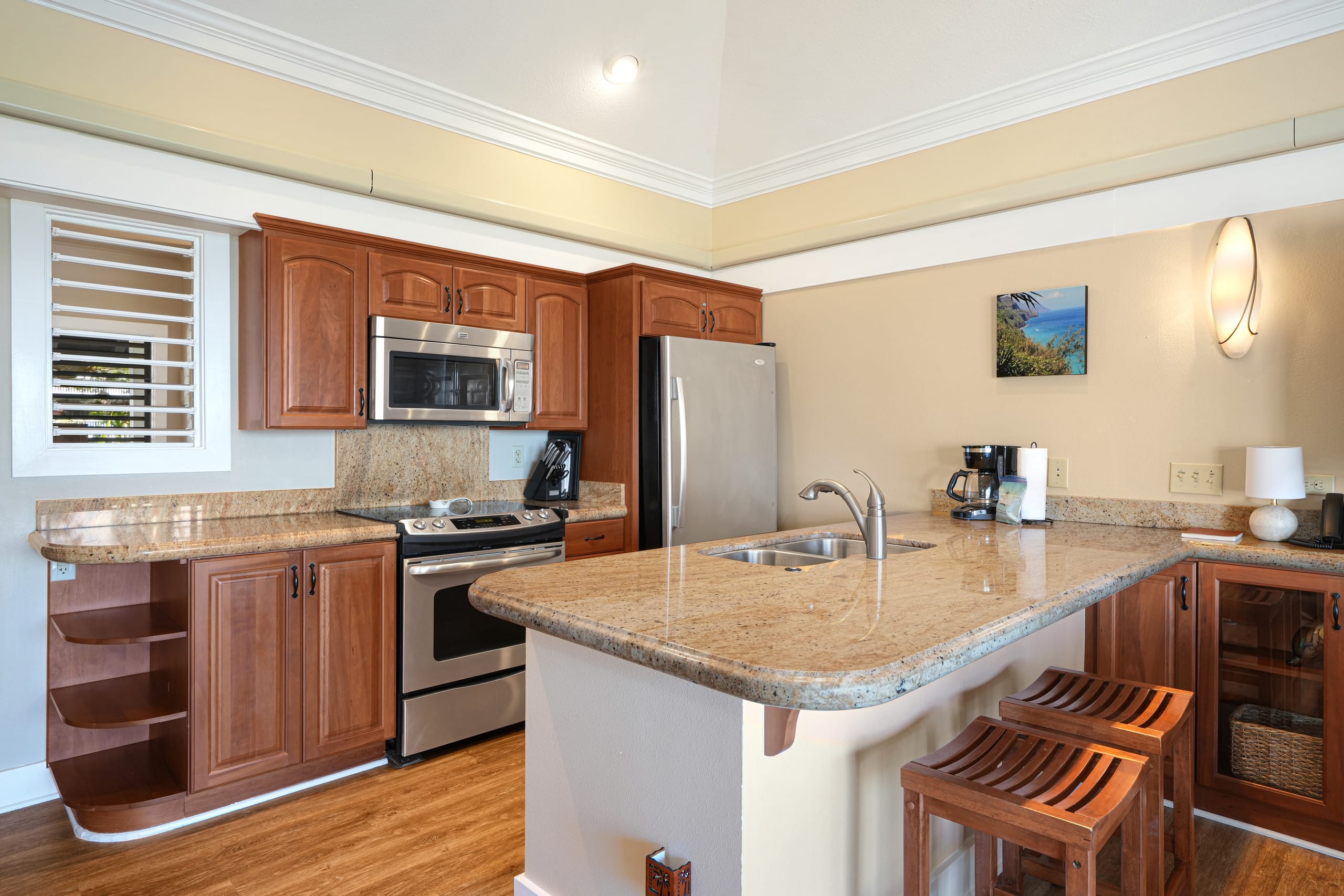 Kiahuna Plantation Resort #217 Ocean View 1BD/1BA - Image 4
