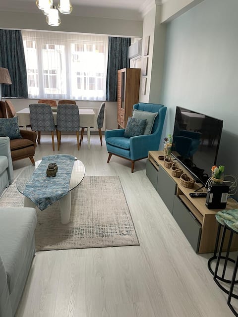 Next to Memorial Hospital 3+1, 2 A/C, Elevator