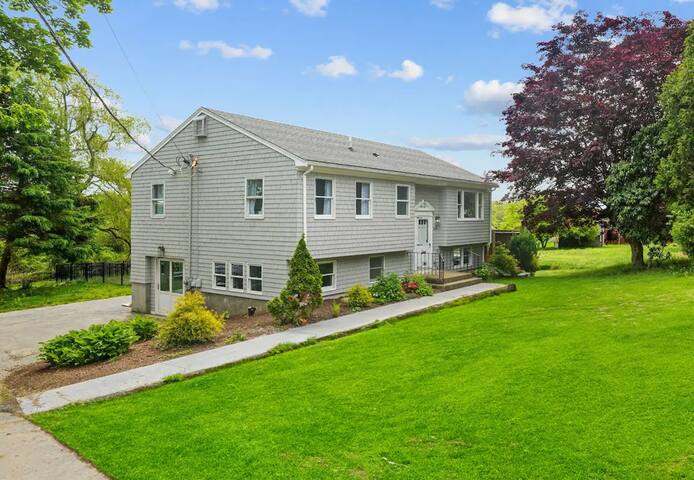 Little Creek Retreat – RIBryan Property gallery image 2