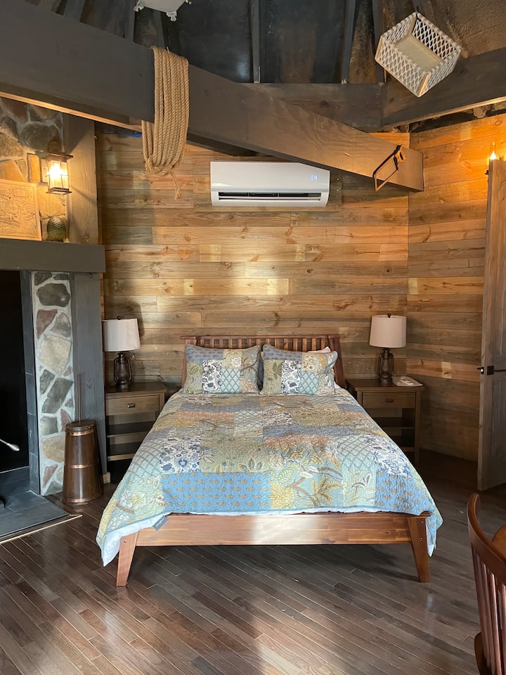 Queen Bed - there is also a newly added queen sleeper sofa (not shown) and a blow-up mattress if needed. 