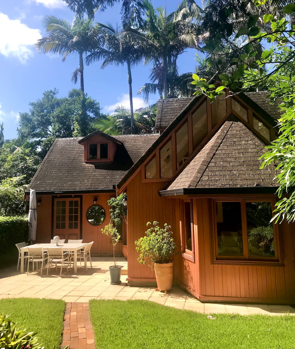 Palm Tree Cottage — photo via the host's Airbnb listing