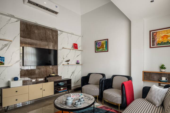 Living room image 1