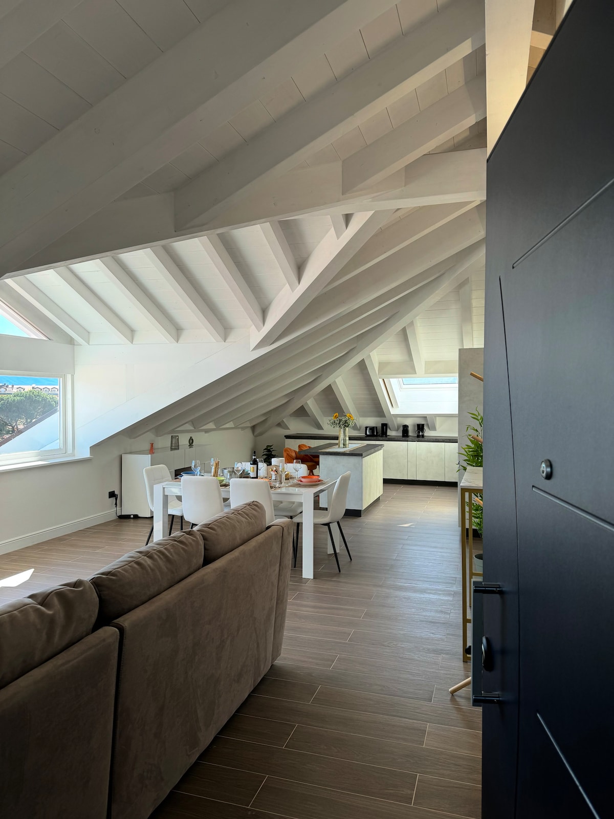 Top Airbnb: Apt. Aries - Penthouse Menaggio a Menaggio